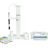 Bench pH meter